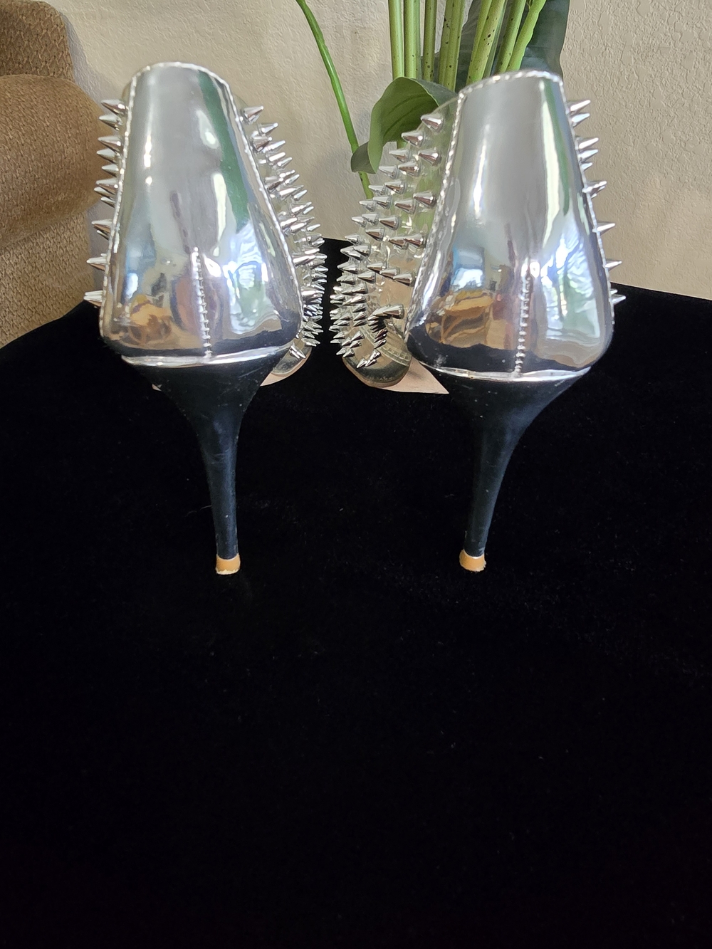 Steve Madden Clear Pointed-Toe Heels with Silver Spikes - Picture 3 of 3